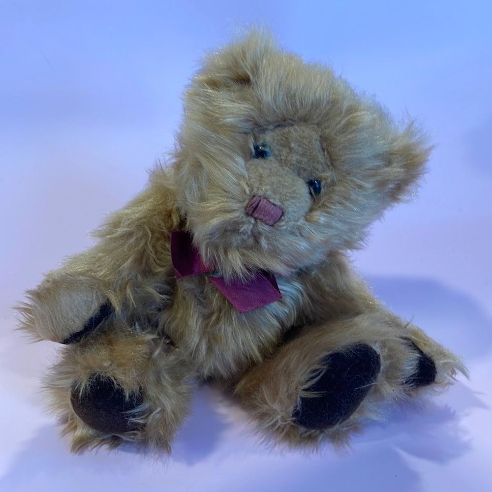 Vintage Russ Plush Bear Gregory Burgundy Bow Item #727 Seated 7 1/2" Excellent…